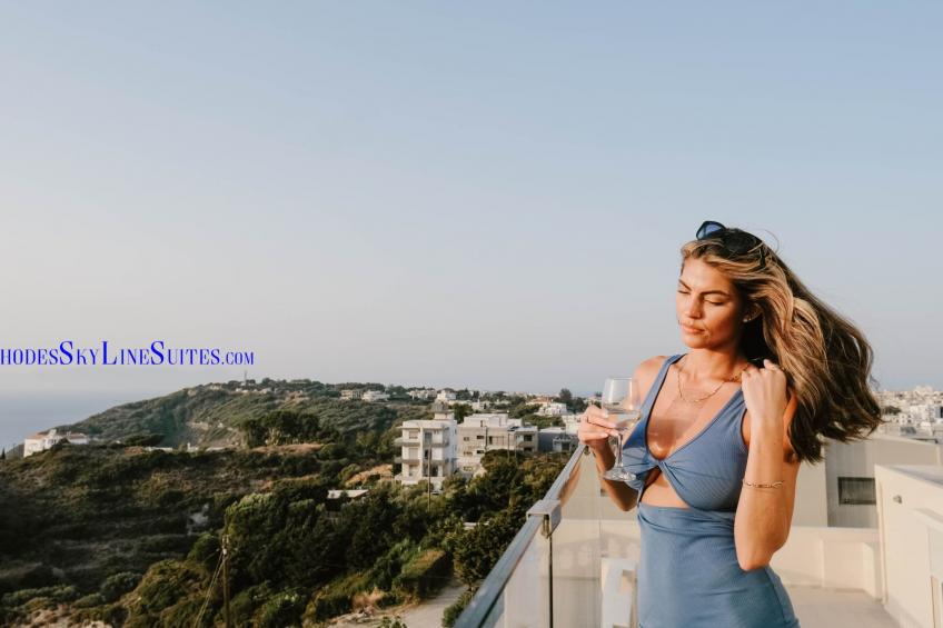 Rhodes Skyline Suites - foto 16