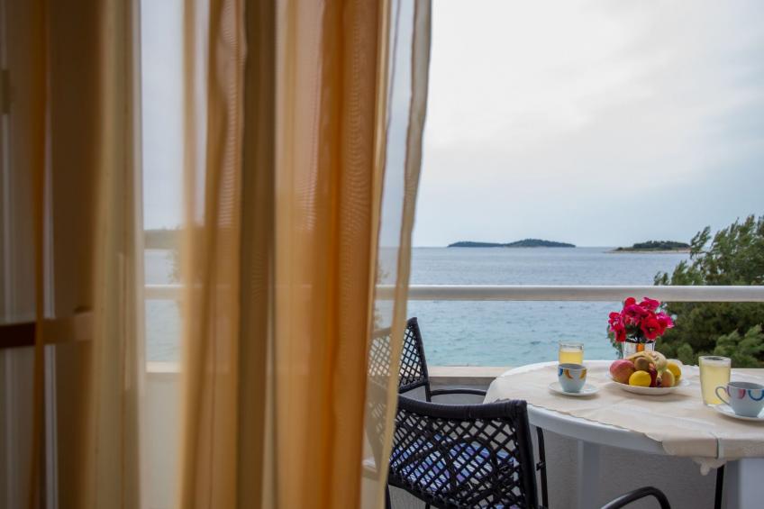 mit Blick auf das Wasser - foto 17