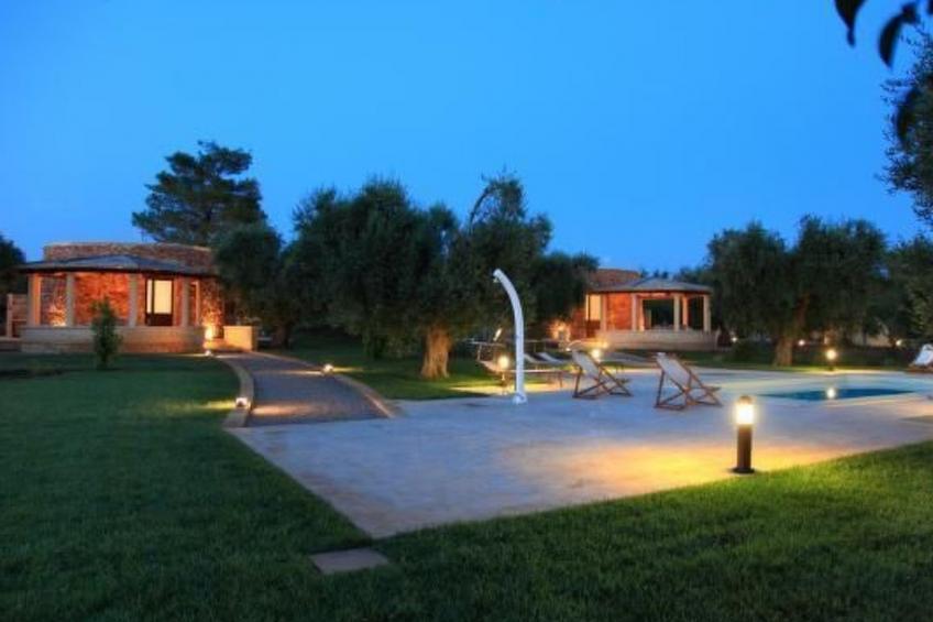 FURNEEDHRI: Trullo 'Walnuss' - foto 48