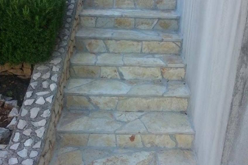 in Dvornica mit Gepflegtem Garten - foto 23