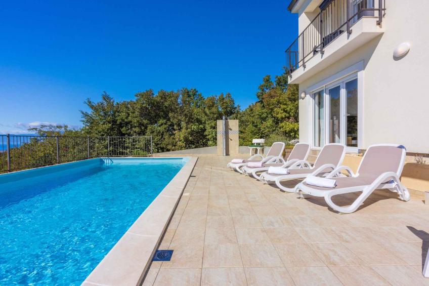 Villa met buitenzwembad en panorama uitzicht - VW-HVKF9 - foto 11
