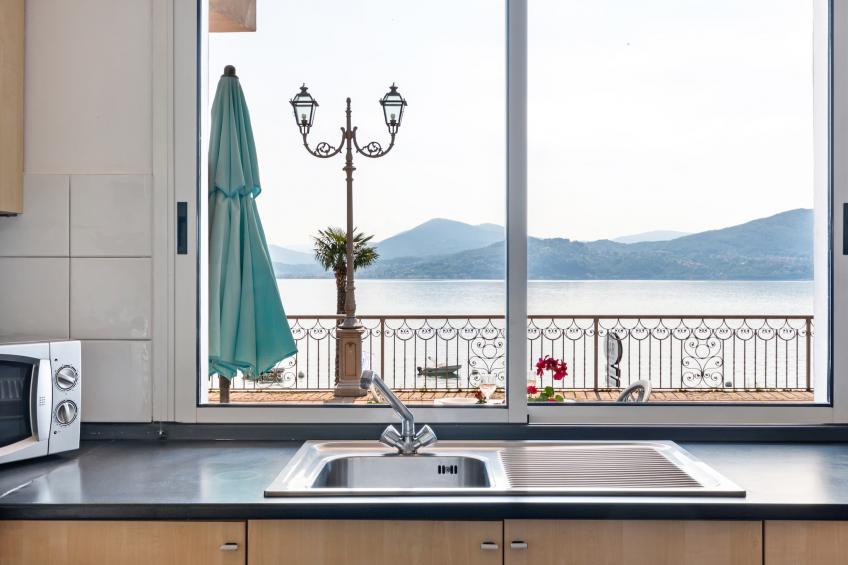 LAGO MAGGIORE - APPARTAMENTO Balcony & Patio VISTA FRONTE LAGO IDEALE PER FAMIGLIE - foto 22