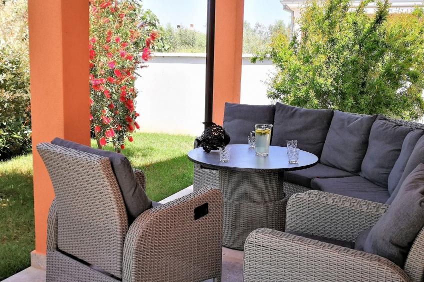 Ferienvilla mit Garten, Grill und Terrasse - foto 3