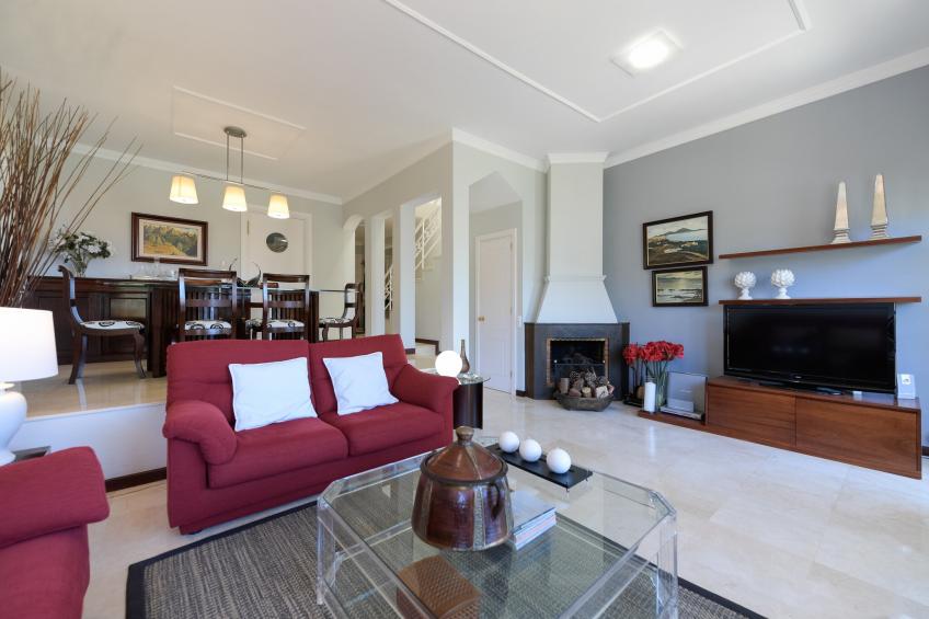 House with cozy garden BBQ and free parking - foto 9