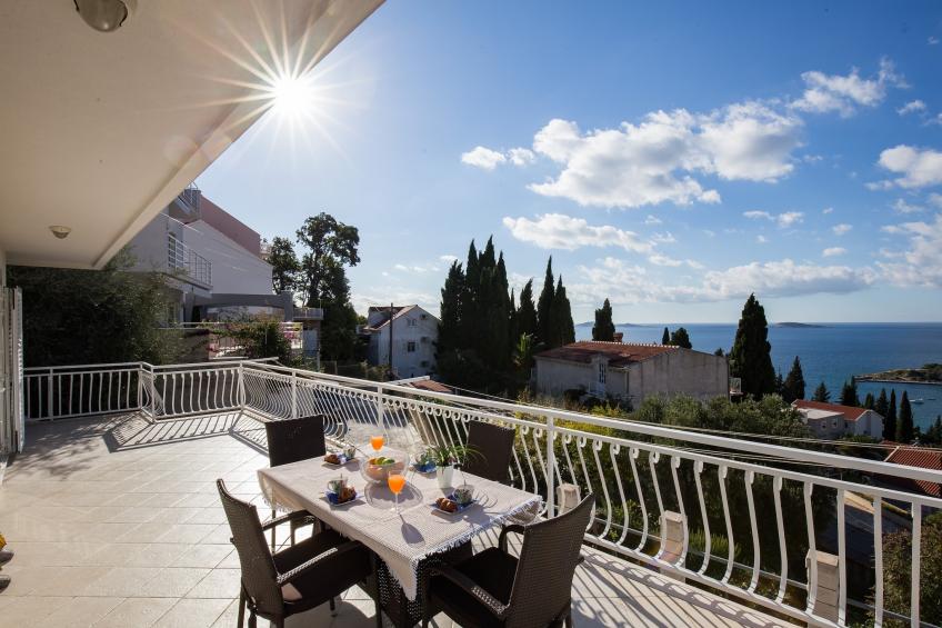 Apartments Villa Enzian - Standard Two Bedroom Apartment with Terrace and Sea View - foto 12