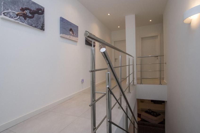 Villa mit Pool - foto 25