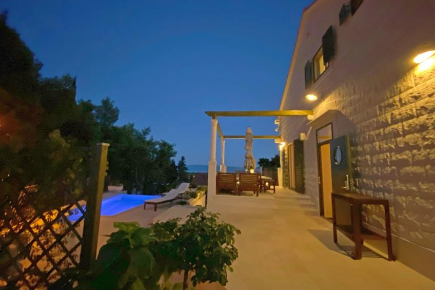 Schönes Ferienhaus mit privatem Pool - foto 34