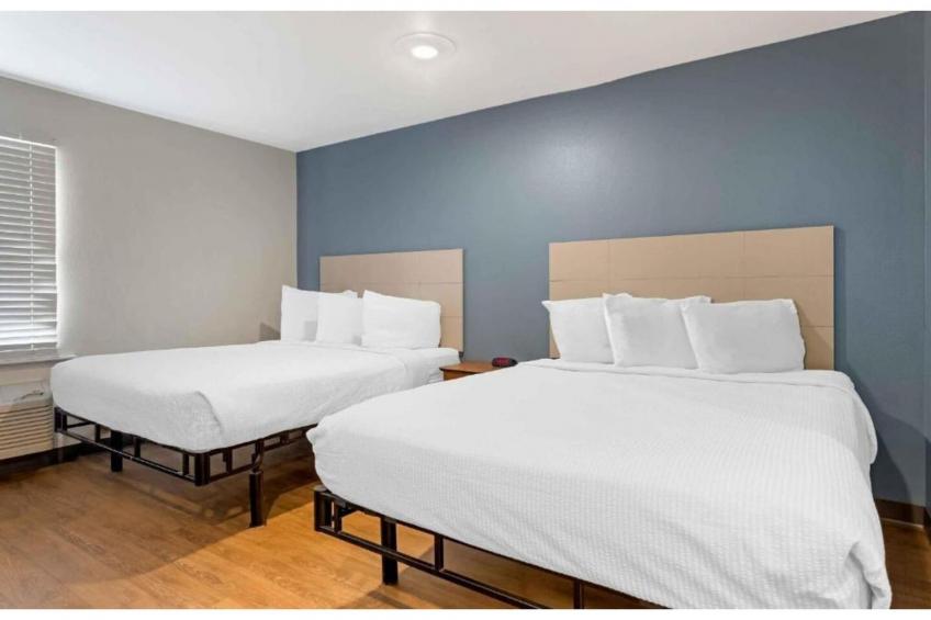 2 Full Beds | Non-Smoking, Kitchen - foto 2