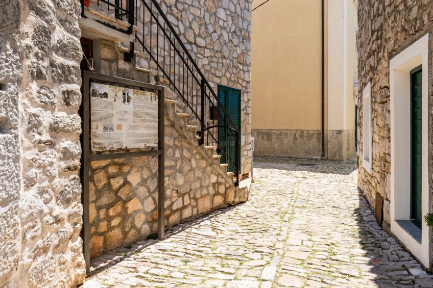 Wohnung in Pirovac mit Terrasse, Garten und Grill - foto 15