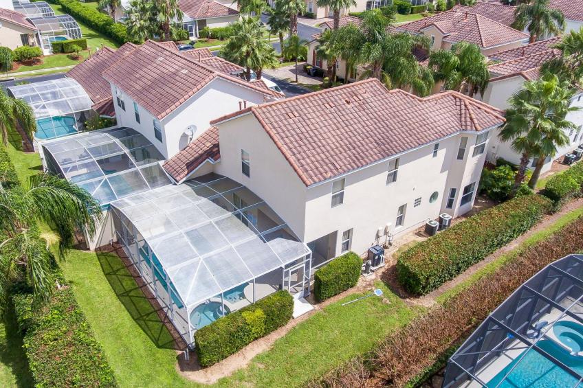 Geräumige Familienvilla mit privatem Pool und Spa in Südwestlage - foto 27