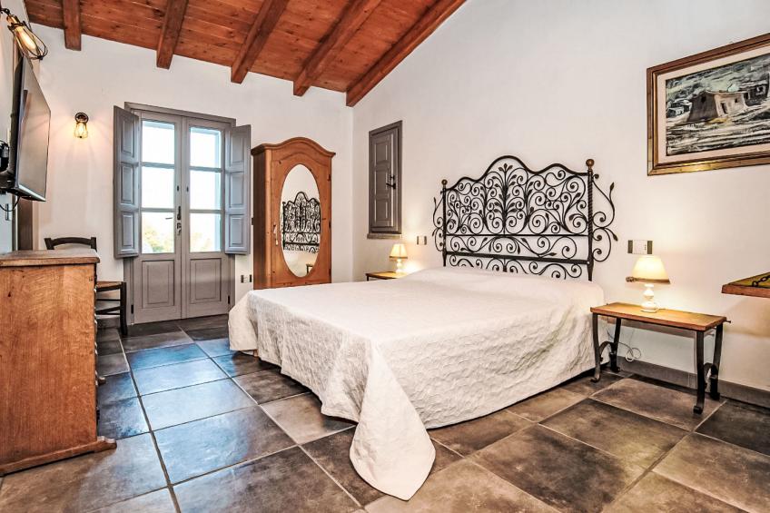 Stazzu Sarra di Monti - foto 25