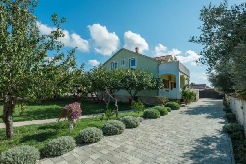 Holiday house Antonia with pool