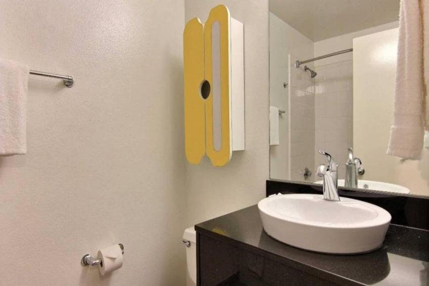 2 Full Beds  Non-Smoking - foto 21