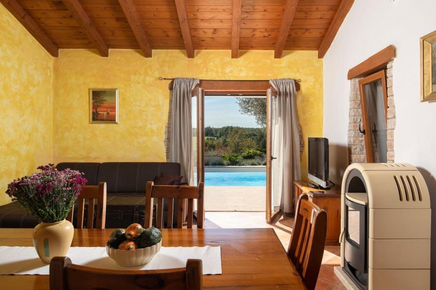 Haus in Bertoši mit privatem Pool - foto 14