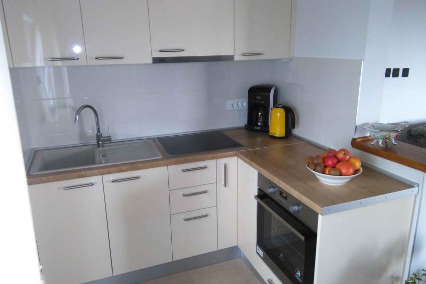 Holiday apartment s pogledom na more - BF-YYVX - foto 9