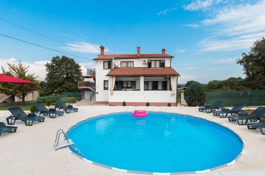 3-Schlafzimmer-Wohnung mit Gemeinschaftspool - foto 3