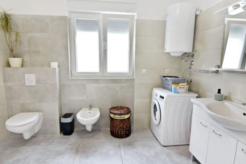 Buroli kuća - foto 16