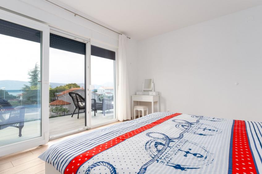 Schöne neue Villa mit Pool in Strandnähe - foto 39