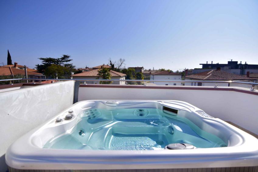 Studio dicht bij de zee, met dakterras en jacuzzi - VW-DFYGR - foto 12