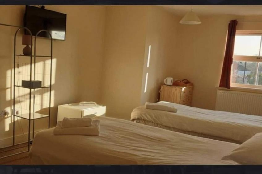 Standard Double Room - Shared - foto 9