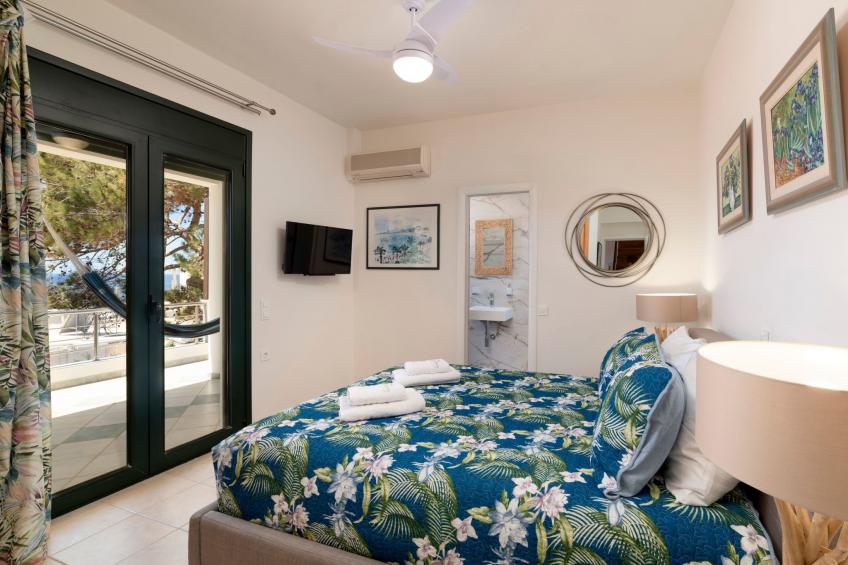 Luxuriöser Villenkomplex mit 14-16 Schlafzimmern in Strandnähe - foto 25