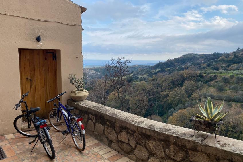 Geräumige Artemide-Wohnung mit Terrasse - foto 9