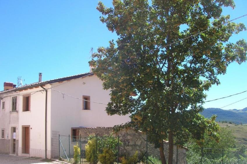 in Roccacinquemiglia mit Grill