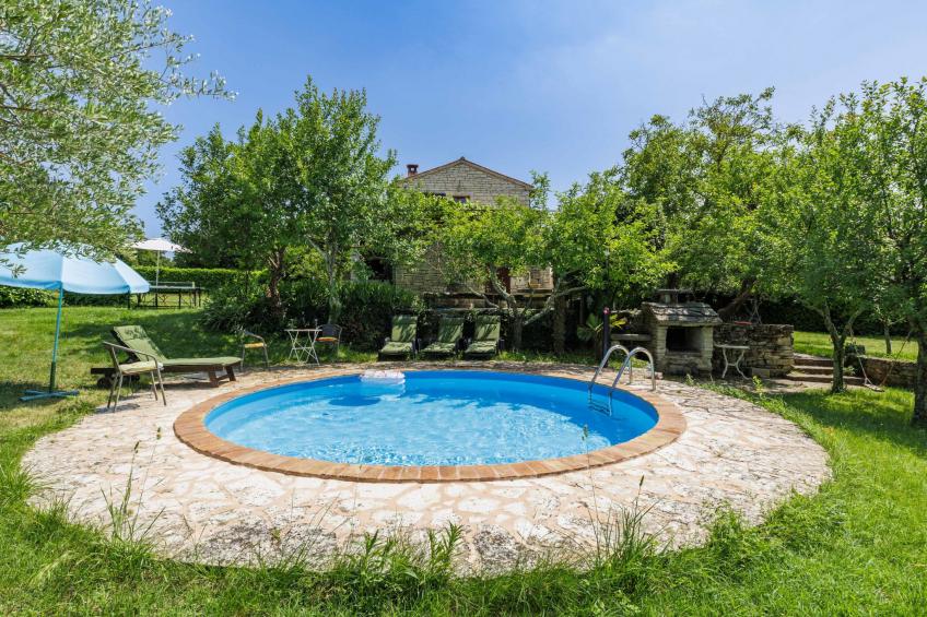 Stancija Svogari - foto 42