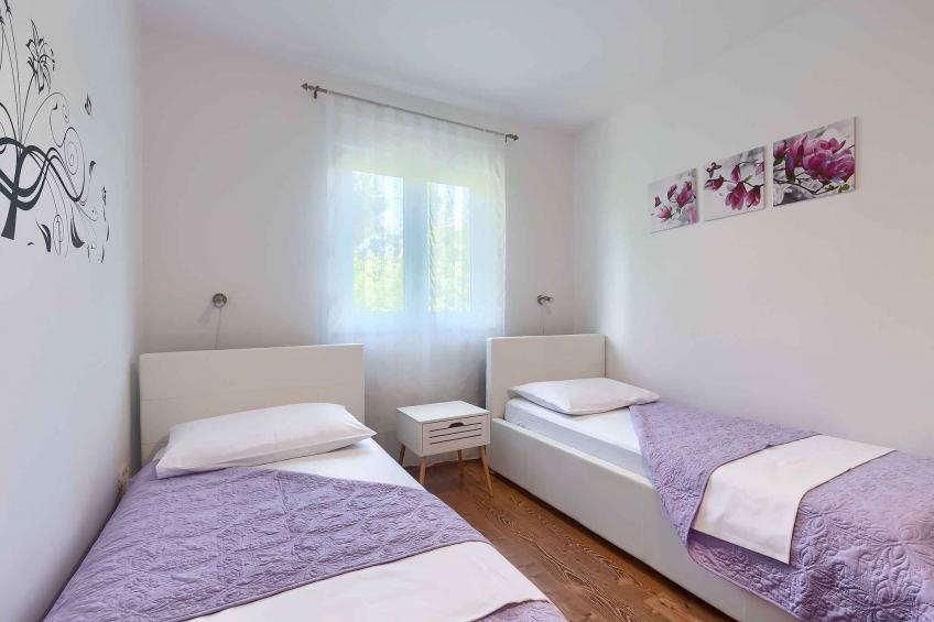 Vakantiewoning met airconditioning en balkon - VW-DGPH - foto 11
