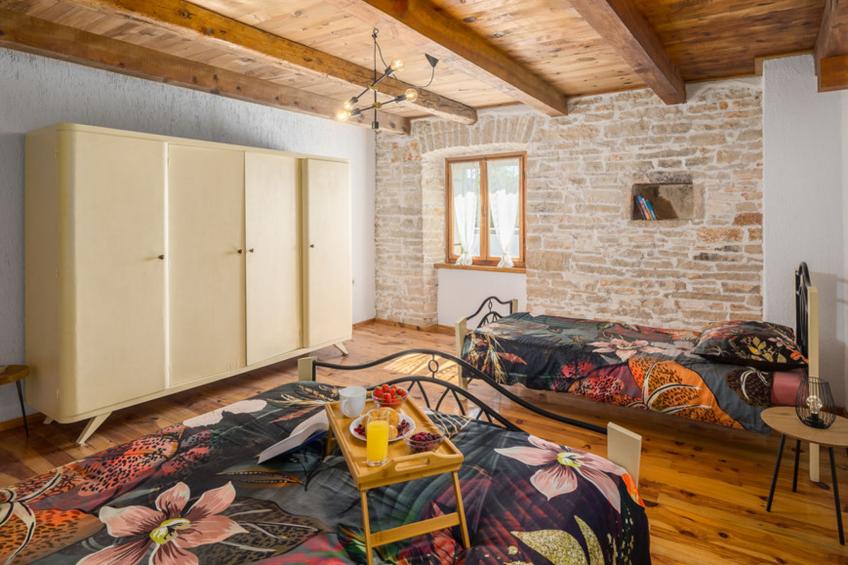 Courtyard Ivini - foto 20