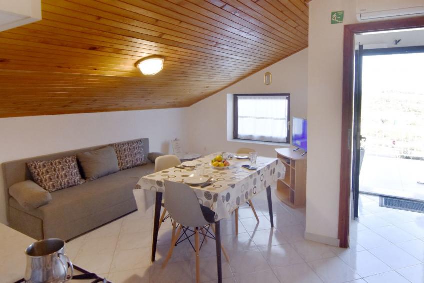 SILVA 2+1 2. KAT - foto 16