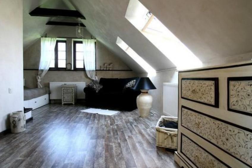 Villa mit gemeinschaftlichem Pool - foto 25