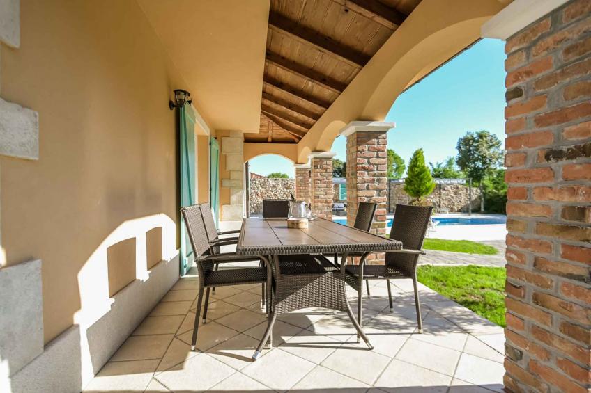 Villa with outdoor pool and air conditioning - BF-3PXRN - foto 17