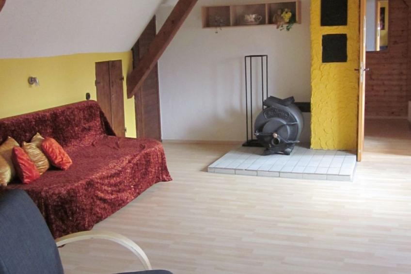 Dachgeschosswohnung mit Gartennutzung - foto 12