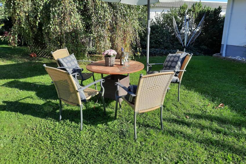 Idyll mit Loggia und Garten - foto 8