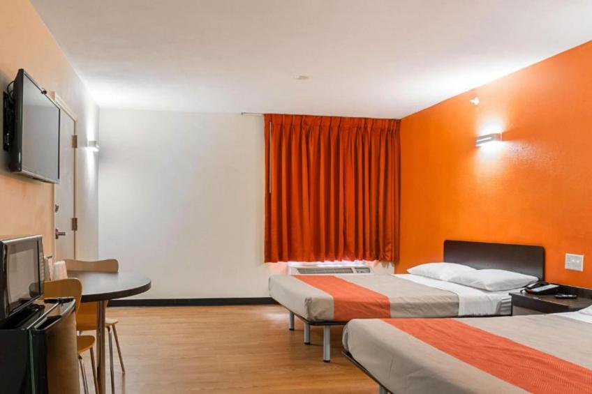 2 Queen Beds  Non-Smoking - foto 2