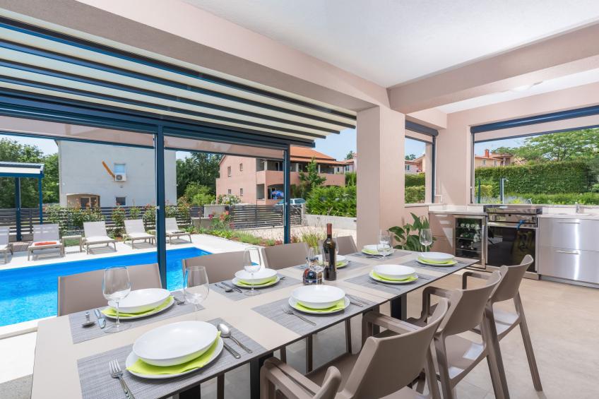 Villa Karina - foto 2