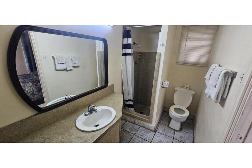 2 Queen Beds with Kitchenette Non-Smoking - foto 15