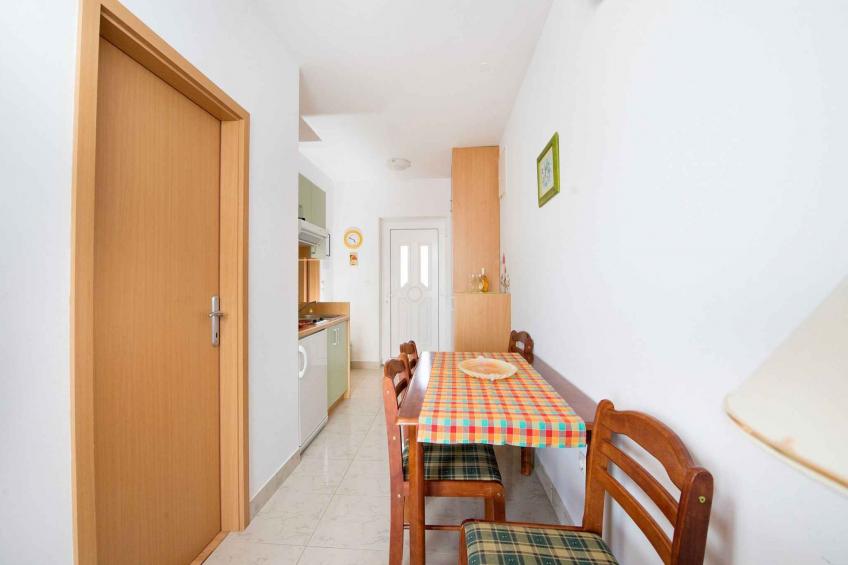 Vakantiewoning met balkon, zwembad en barbecue - VW-39K96 - foto 23