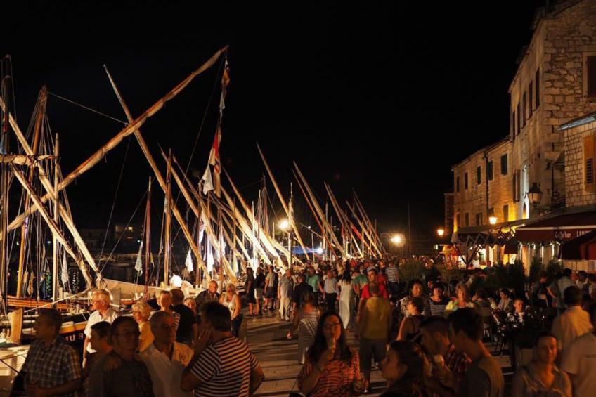Wohnung in Stari Grad mit privatem Balkon - foto 35