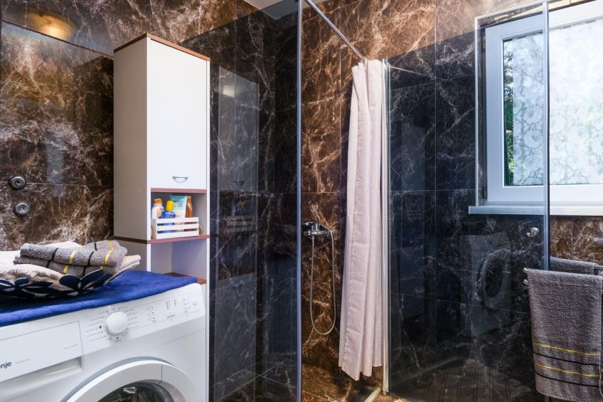 Wunderschönes Ferienhaus in Pomer mit Garten - foto 35