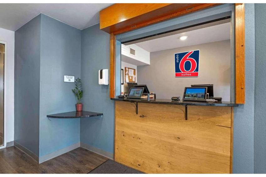 2 Full Beds | Non-Smoking, Kitchen - foto 15