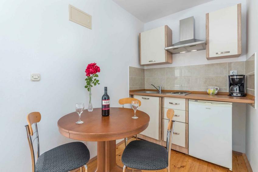 Vakantiewoning met tuin - BF-T4NJX - foto 11