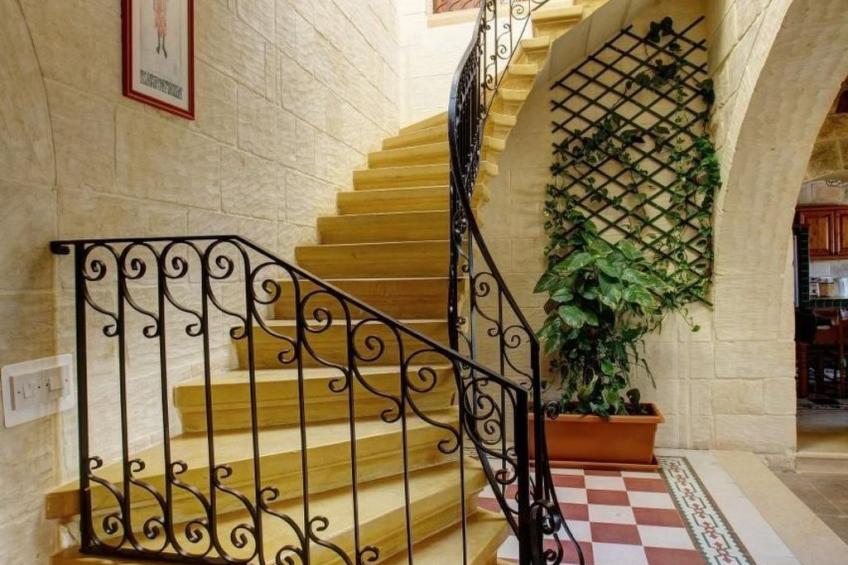 Villa "Ta Menzja" mit Garten, Grill und Terrasse - foto 8