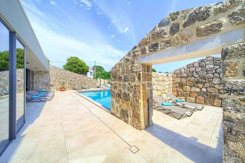 Villa met zwembad - BF-X79RX - foto 15