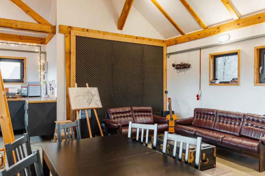 Kleines Haus mit Werkstatt - foto 66