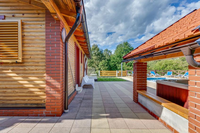 Mala vila Rebeka -großer SwimmingPool - foto 7