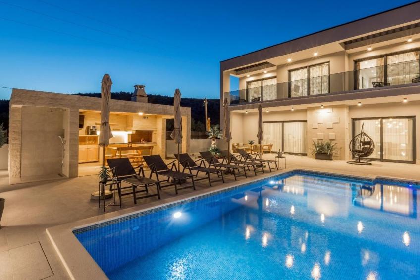 Villa Diana, modern gestaltet, in Dograde - foto 40