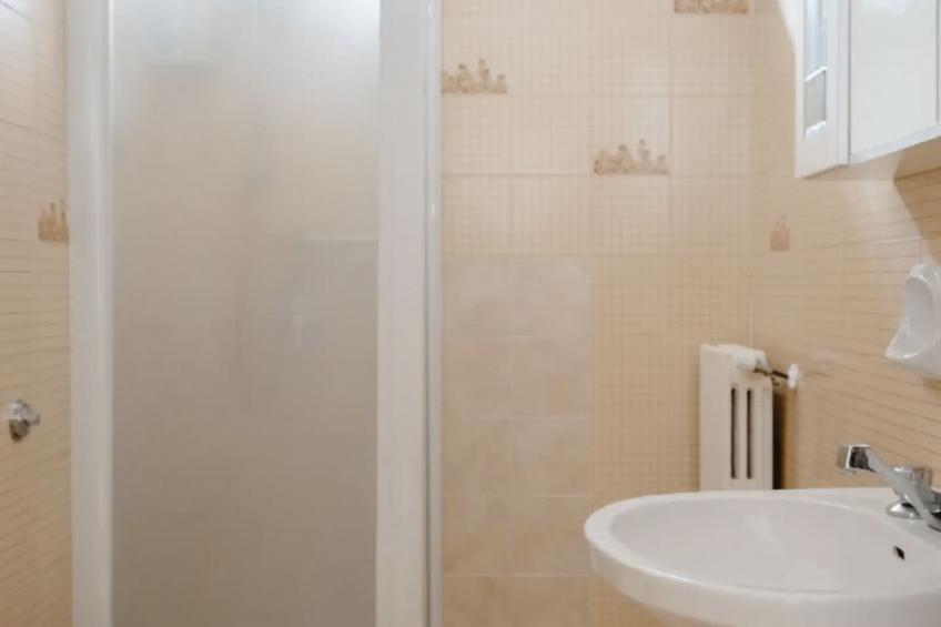 Anwesen mit privatem Garten und Grill - foto 18