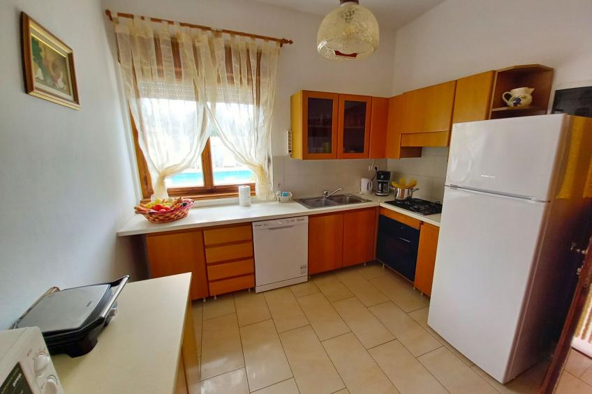 Haus in Sveti Kirin mit Privatem Pool, 4 Schlafzimmer - foto 37